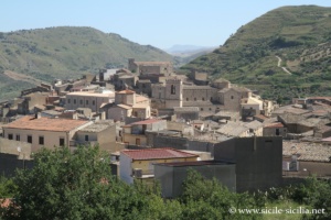 Panorama sur Palazzo-Adriano