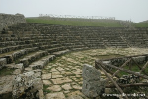 Théâtre greco-romain à Akrai, Palazzolo, Sicile
