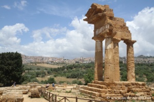 Temple des Dioscures, Sanctuaire des Divinités Chthoniennes, Agrigente