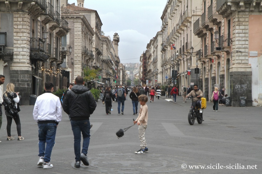 Via Etnea à Catane