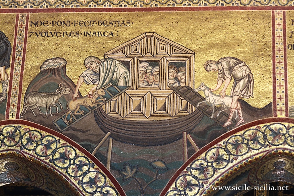 Les animaux montent dans l'Arche de Noë. Mosaïques de l'Ancien Testament, nef de la cathédrale de Monreale, Sicile