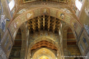 Arc de triomphe de la cathédrale de Monreale