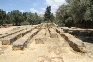 Autel du Temple de Zeus, Vallée des Temples d'Agrigente