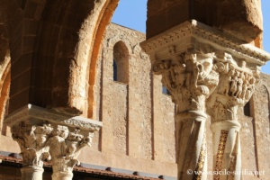 Chapiteau du cloitre bénédictin de Monreale