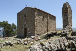 Chapelle Sainte-Anne, château médiéval de Geraci Siculo