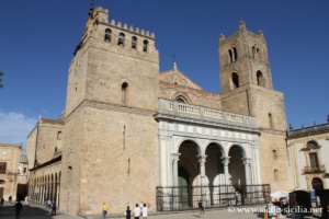 Façade de la cathédrale de Monreale