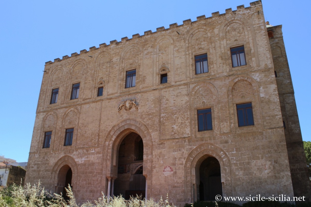 Façade orientale du Palais de la Zisa, Palerme