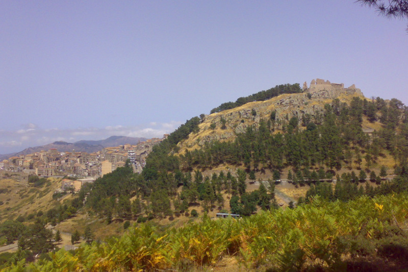 Geraci Siculo: Fief des Vintimiglia
