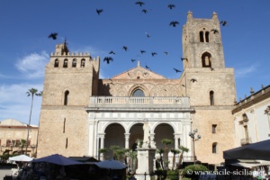 Façade de la cathédrale de Monreale