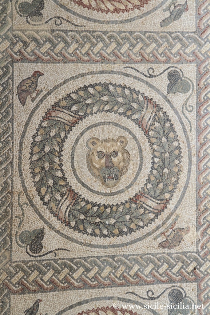 Mosaïque du péristyle, villa romaine de Casale, Piazza Armerina