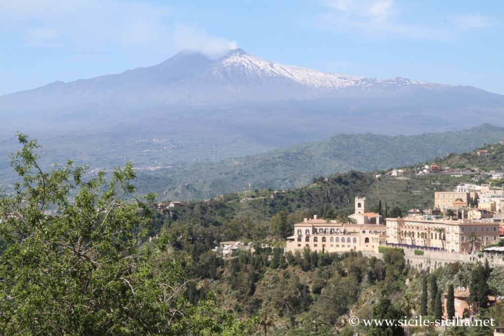 Panorama depuis le Théâtre romain de Taormine