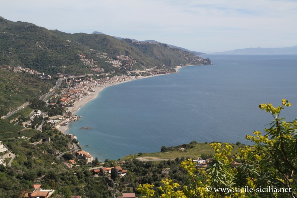Panorama depuis le Théâtre romain de Taormine