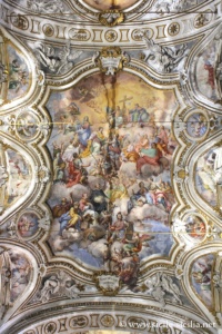 Fresque de la voûte de Sainte-Catherine sur la Place Bellini à Palerme