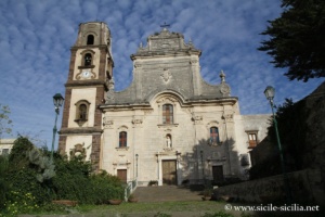 cathédrale de Lipari, îles éoliennes