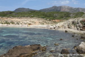 Cala Rotonda, Favignana, Sicile