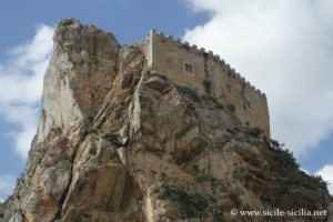 Château Manfredonico, Mussomeli, Sicile