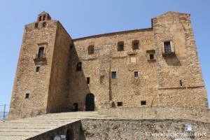Château Ventimiglia, Castelbuono