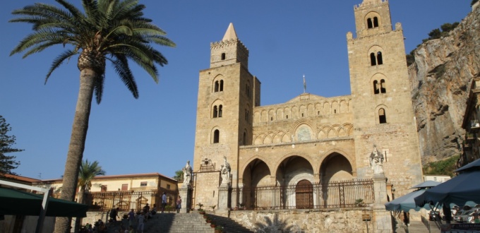 Cathédrale de Cefalù et Piazza Duomo