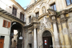Eglise, centre de Monreale