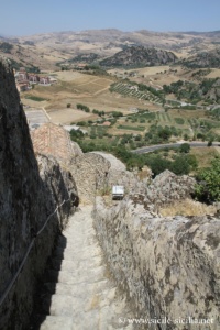 Escalier du château de Sperlinga
