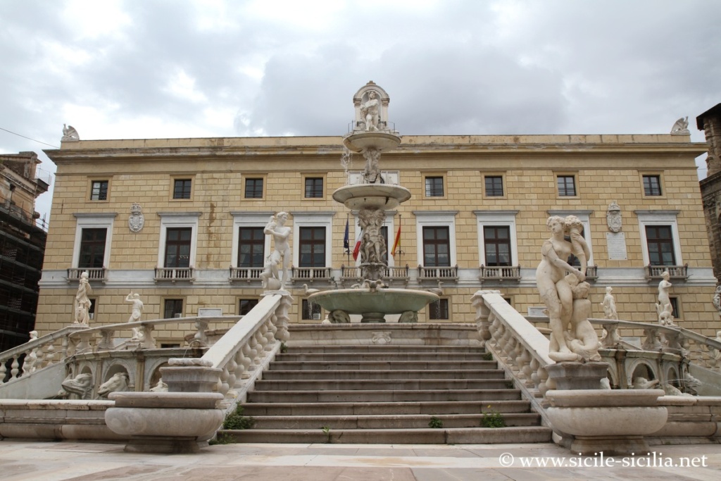 Fontaine Pretoria à Palerme