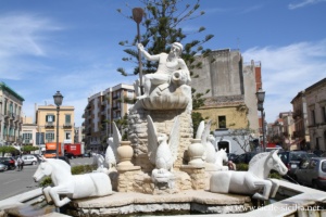 Fonte del Mela, ville basse de Milazzo, Sicile