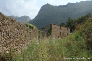 Longi et vallée du Fitalia, Nebrodi, Sicile