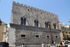 Palais Corvaja à Taormine