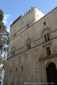 Photo du palais Chiaramonte Steri à Palerme