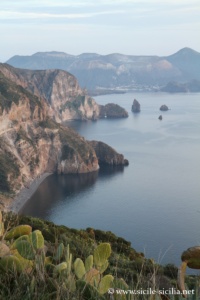Panorama de Quattrocchi avec Vulcano, Lipari, Sicile