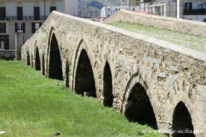 Pont de l'Amiral à Palerme