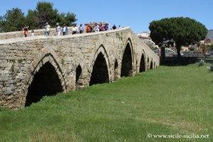 Pont de l'Amiral à Palerme