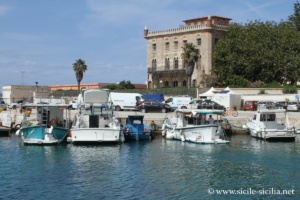 Port et Palais Florio, Favignana