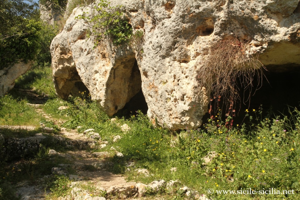San Micidiario, côté sud, Pantalica