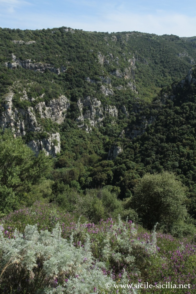 Vers San Nicolicchio, côté sud, Pantalica