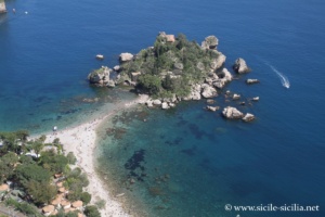 Isola Bella et plage à Taormine