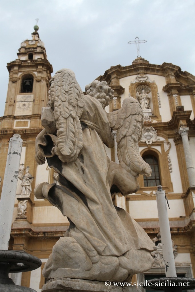 Statue d'ange, Piazza di San Domenico, Palerme