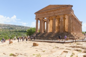 Façade occidentale du Temple de la Concorde à Agrigente
