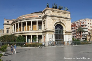 Théâtre Politeama Garibaldi de Palerme