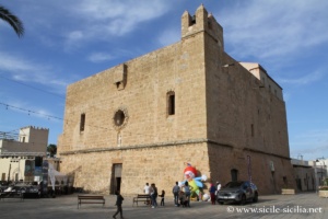 Tour du sanctuaire forteresse de San Vito lo Capo, Sicile