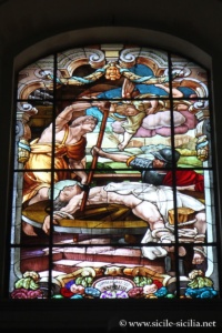 Vitraux de la cathédrale Saint-Georges à Raguse