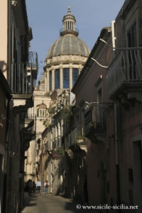 Via Capitano Bocchieri, Raguse