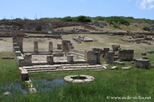 Zone sacrée de Malaphoros, colline de Gaggera, Sélinonte