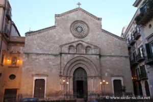 Façade de la basilique Saint-François d'Assise à Palerme