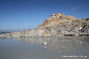 Boues sulfureuses de Vulcano, Îles éoliennes