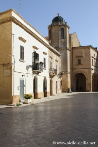 Campanile, église du couvent du Carmel, Marsala