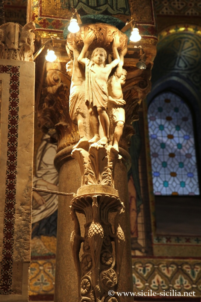 Statue dans la Chapelle Palatine de Palerme