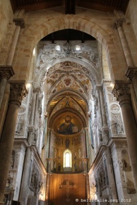 Foto dell'interno del Duomo di Cefalù