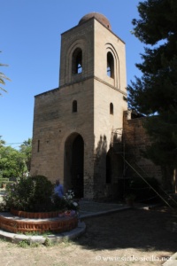 Extérieur. Église Saint-Jean des Lépreux à Palerme