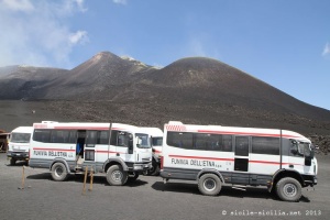 Etna, da Montagnola al rifugio Alpino